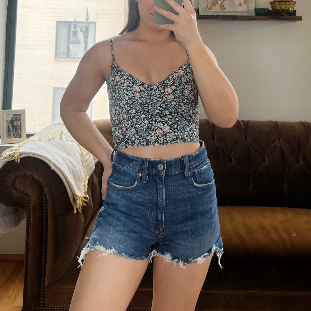 Abercrombie floral crop top